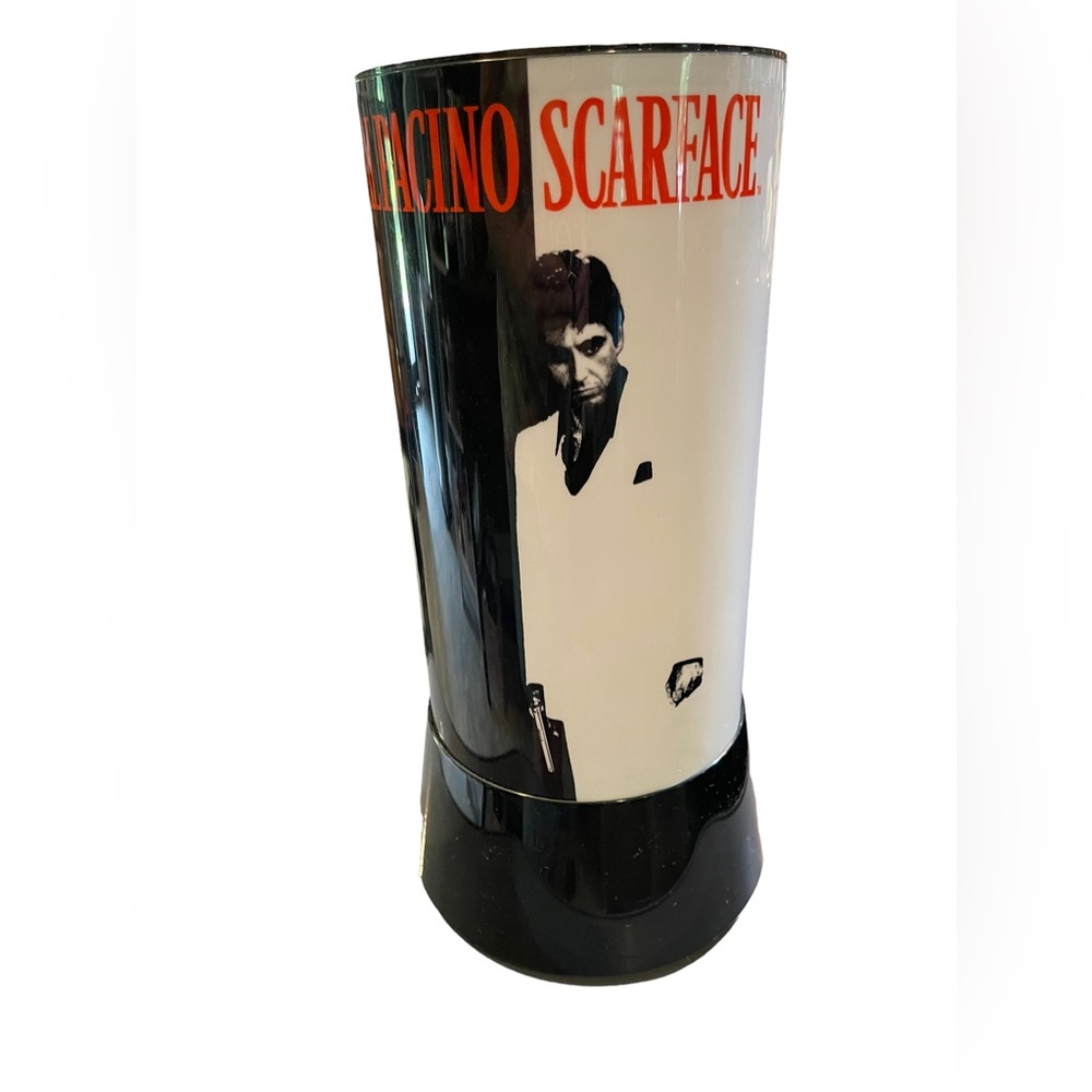 Rabbit Tanaka Al Pacino Scarface Rotating Motion Lamp Vintage‎ Rare 1994 WORKS!